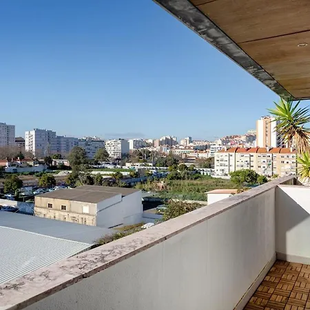 Appartement Elegant Flat In Benfica - 10 Min To Center *