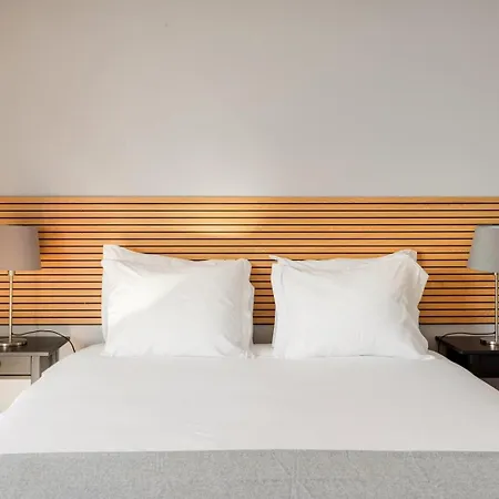 Elegant Flat In Benfica - 10 Min To Center Apartamento