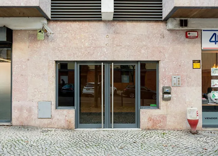 דירה Elegant Flat In Benfica - 10 Min To Center *