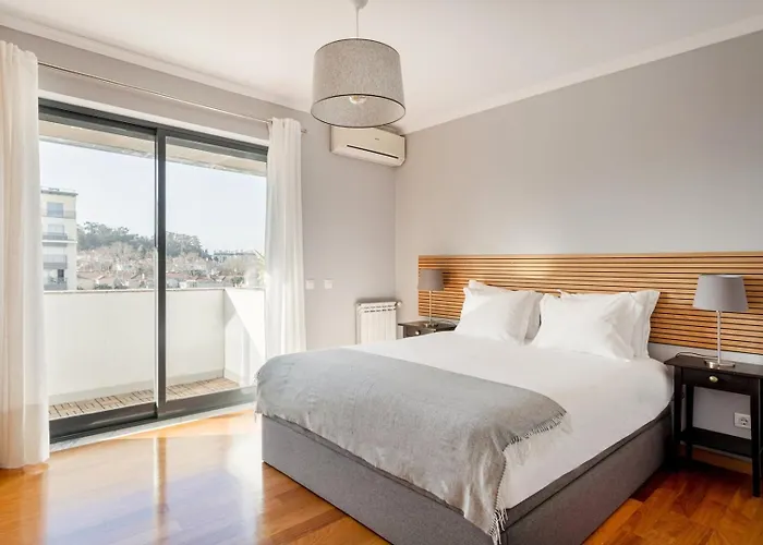 Elegant Flat In Benfica - 10 Min To Center * ליסבון